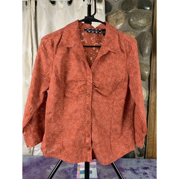 Manhattan Girl Tops - MANHATTAN GIRL Women’s Medium Floral Button Up Embellished Embroidered Shirt